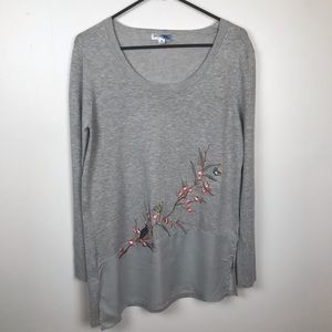 NWT Indigo Rose‎ Women Size Medium Boho Embroidered Bird Floral Side Slit Blouse